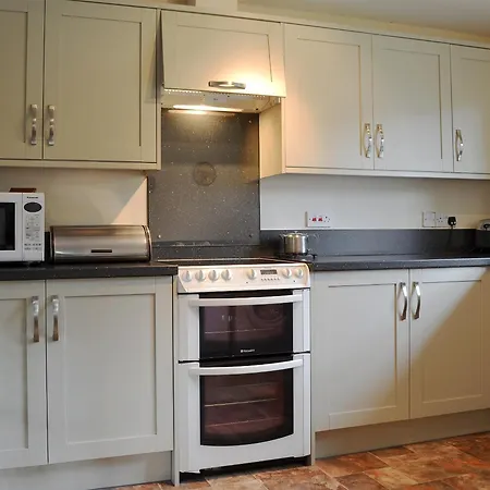 Holiday home The Arches Slingsby